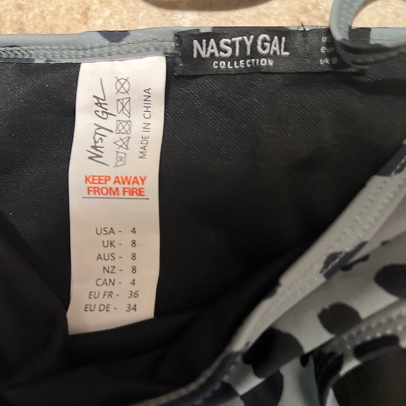 🖤🖤NWT-NASTY GAL Always Sunny Leopard Tie Bikini Set SZ 4 🖤🖤 - Picture 8 of 10